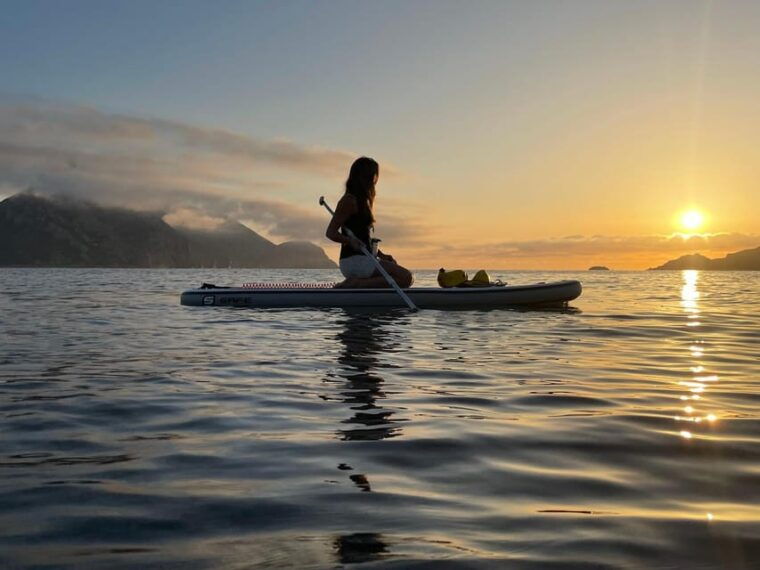 golfo-aranci-tour-sup-paddleboard-dolphin-watching
