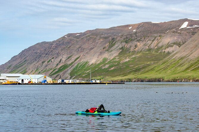 guided-sup-tour-in-siglufjordur-siglufjordur