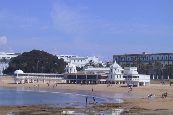 half-day-private-tour-of-cadiz-with-pick-up-and-drop-off