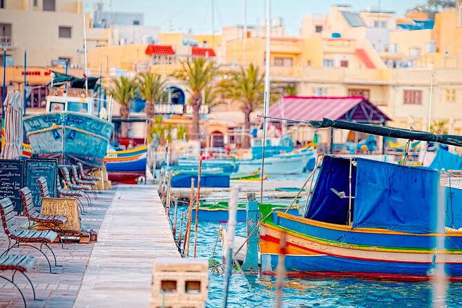 half-day-tour-in-marsaxlokk-village-market-blue-grotto-qrendi