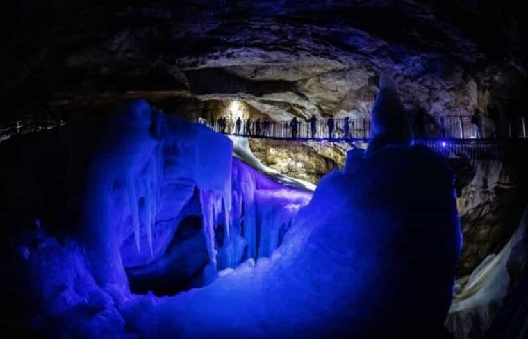 hallstatt-ice-cave-5-fingers-private-tour-from-salzburg