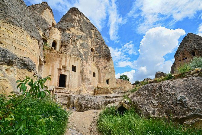 hidden-of-red-cappadocia-1-day-private-guided-tour
