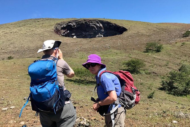 hike-el-hoyo-volcano-private-tour