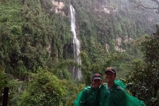hike-to-the-highest-waterfall-in-colombia-la-chorrera