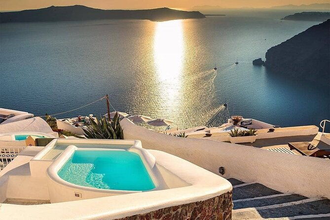 honeymoon-private-santorini-luxury-guided-tour