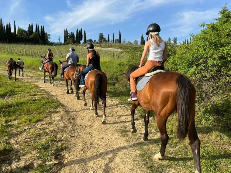 horseback-riding-with-wine-tour-from-florence