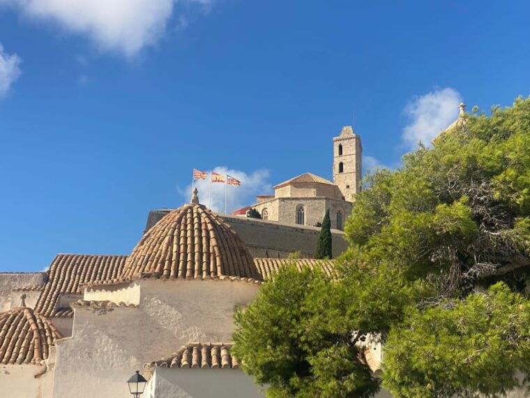 ibiza-dalt-vila-walking-tour-with-sangria-workshop