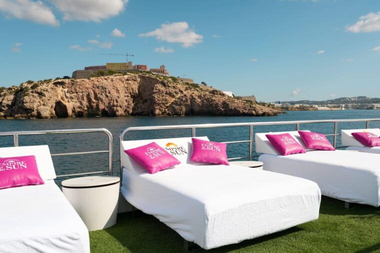 ibiza-formentera-cruise-full-day-all-inclusive-sunset
