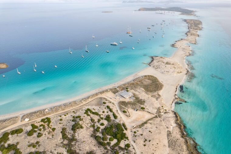 ibiza-vip-boat-tour-to-formentera-with-sports-and-option-of-paella-and-drinks