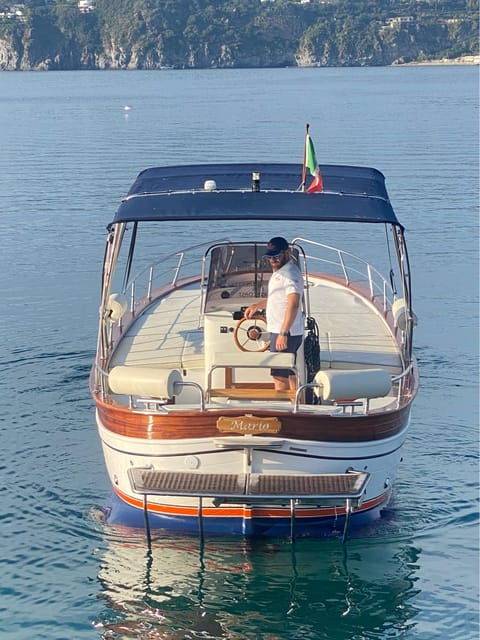 island-of-ischia-private-full-day-boat-tour-on-aprea-75m-o
