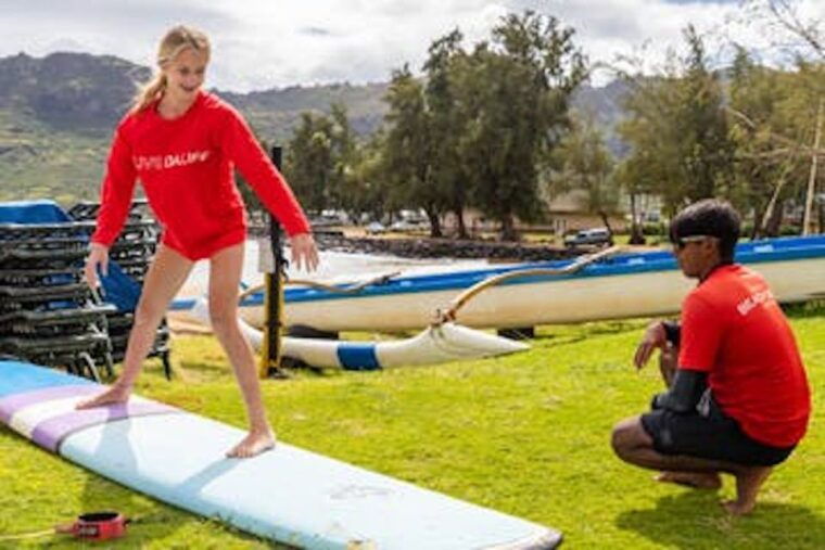 kalapaki-beach-surfing-lesson-with-kauai-beach-boys