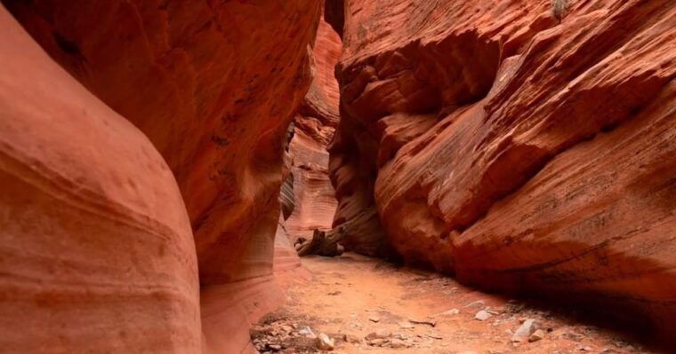 kanab-peekaboo-slot-canyon-tour