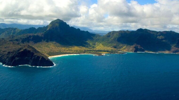 kauai-entire-kauai-air-tour-with-window-seats