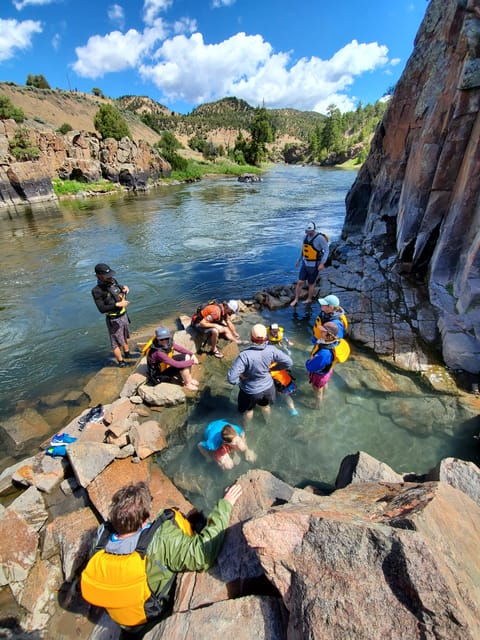 kayak-the-gorgeous-upper-colorado-river-guided-1-2-day