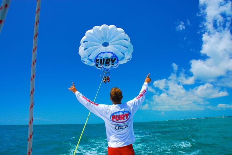 key-west-parasailing-above-the-island-paradise