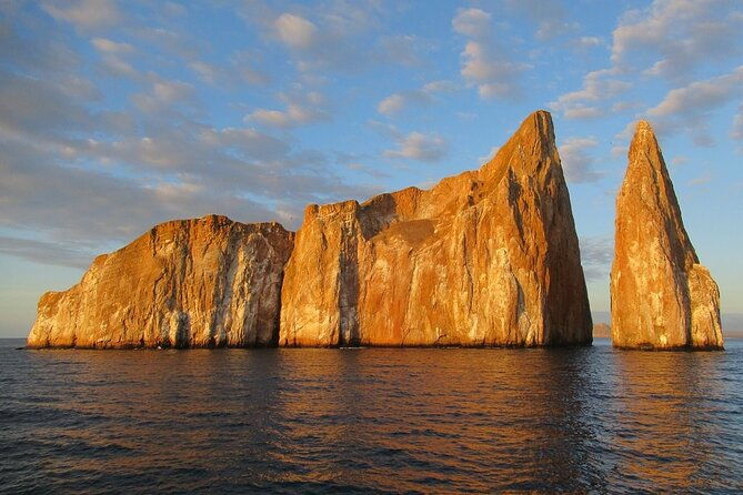 kicker-rock-day-trip-from-san-cristobal-snorkeling-wildlife