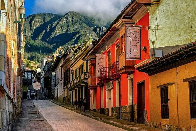 la-candelaria-and-monserrate-tour-history-and-culture