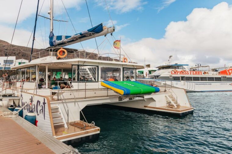 la-graciosa-island-cruise-with-lunch-and-water-activities