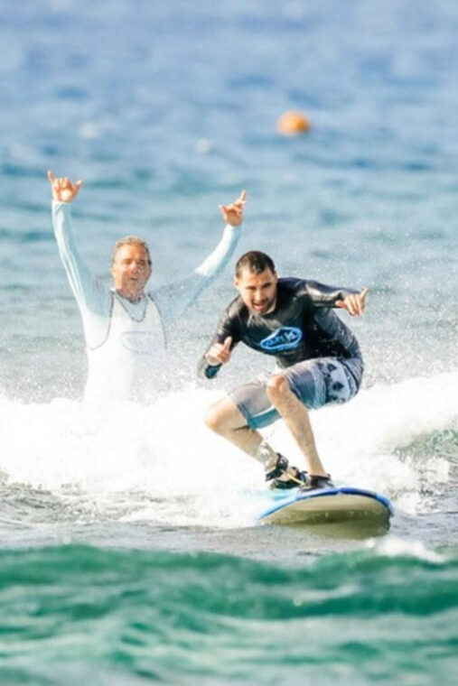lahaina-group-surf-lessons-for-beginners