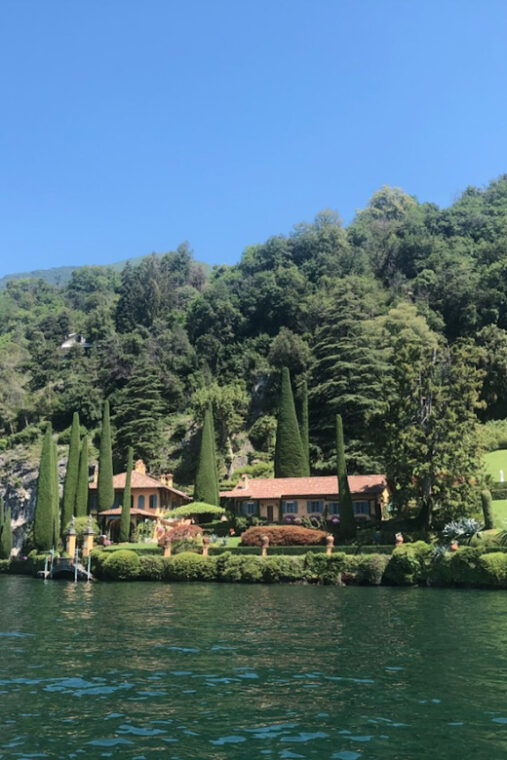 lake-como-1h-adventure-on-a-luxury-private-boat-2