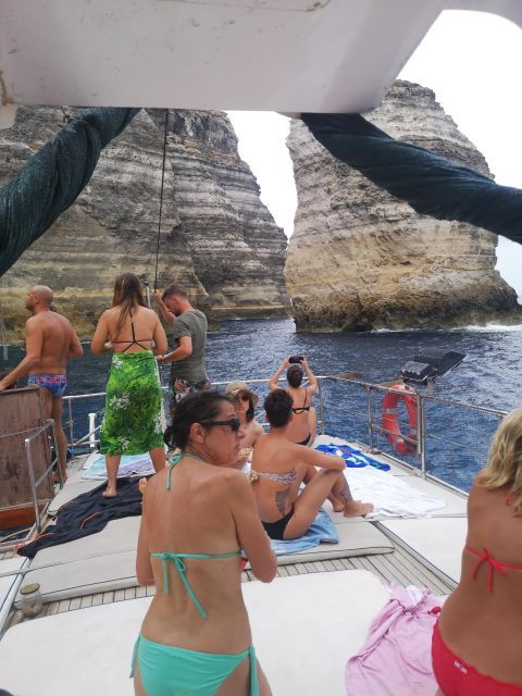 lampedusa-yacht-excursion-swimming-stops-and-typical-lunch