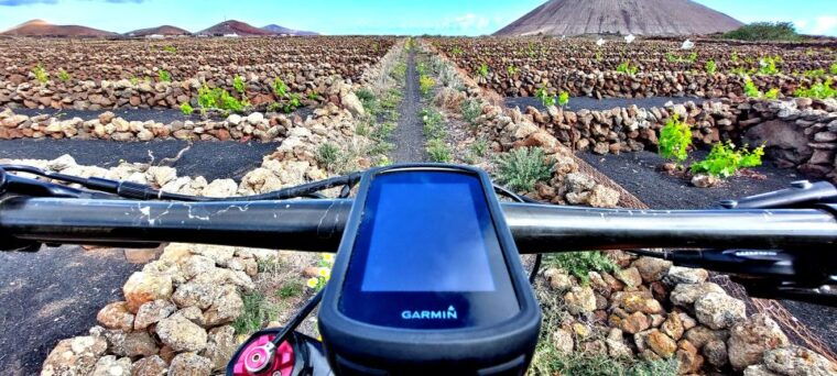 lanzarote-timanfaya-volcanic-natural-park-e-bike-tour