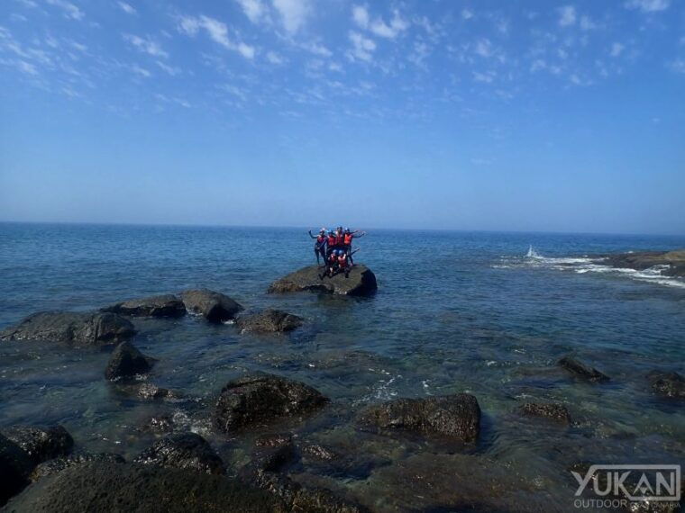 las-palmas-coastering-via-ferrata-water-jumping-snorkel