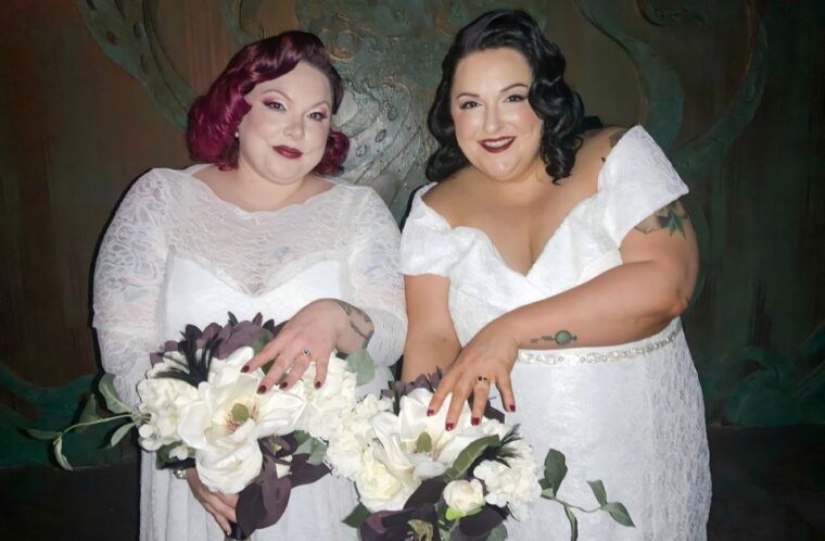 las-vegas-gothic-chapel-wedding-with-photography-included