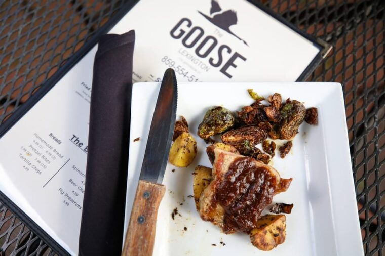 lexington-downtown-walking-food-history-tour