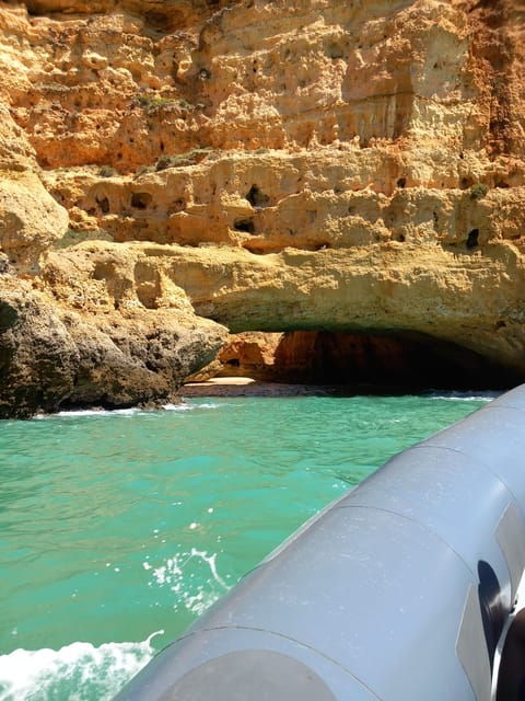 lisbon-algarve-coast-tour-including-boat-trip-to-caves