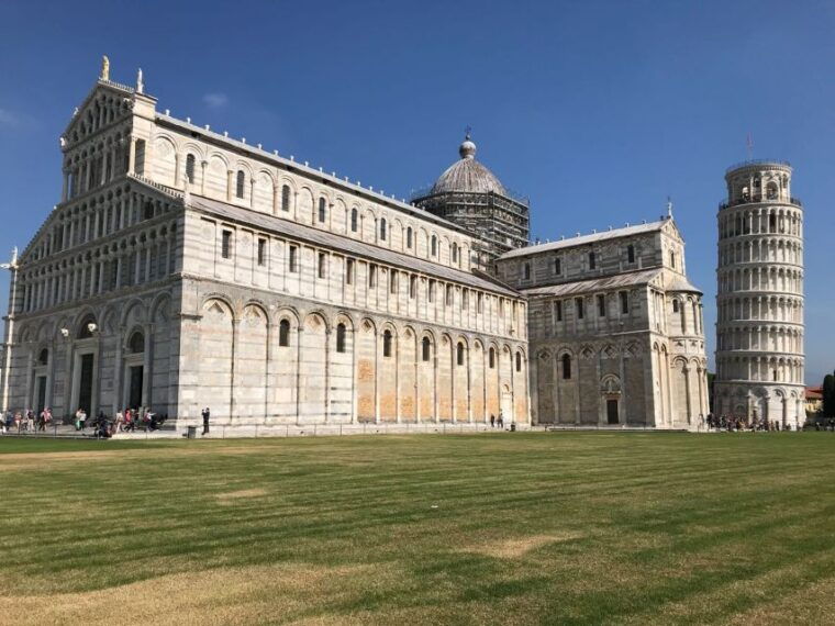 livorno-full-day-private-shore-excursion-to-pisa-lucca