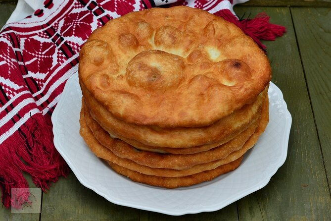local-food-and-history-tour-of-bucharest-with-local-foodie