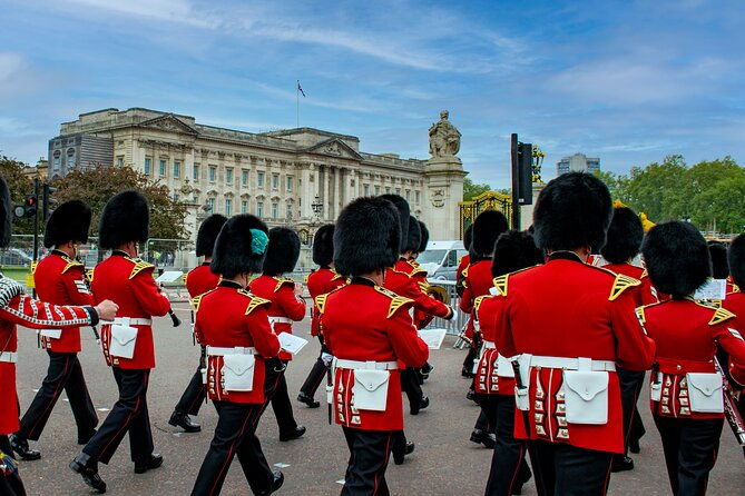 london-fully-tailored-private-tour-half-day-with-local-guide