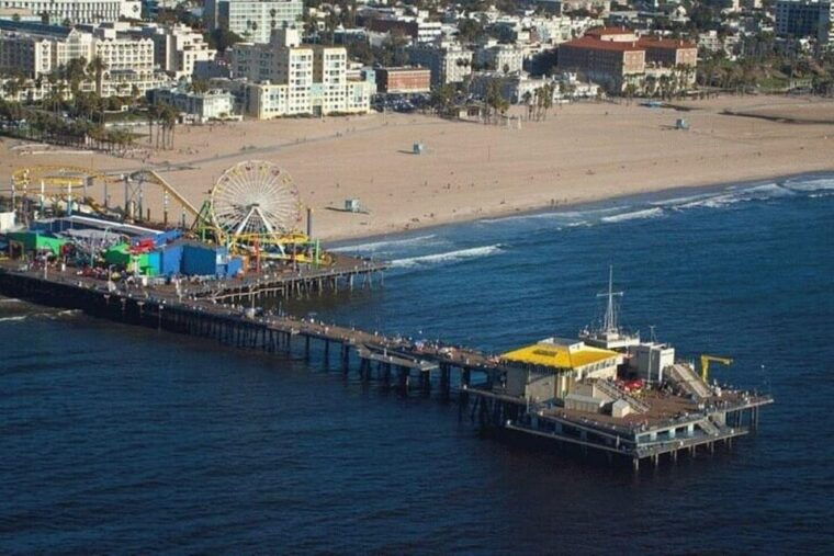 long-beach-private-la-coast-surf-and-turf-helicopter-tour