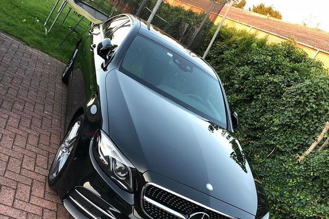 luxury-vehicle-from-charleroi-airport-to-the-city-of-brussels