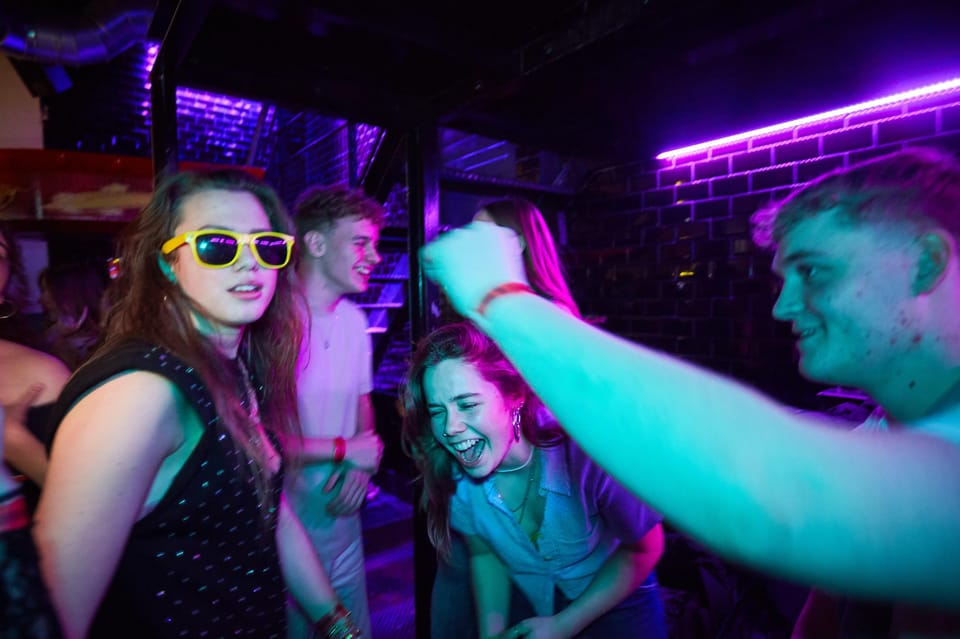 lyon-riviera-bar-crawl-party-with-free-shots-and-vip-entry