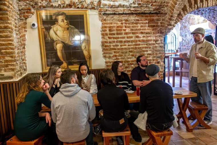 madrids-iconic-tapas-taverns-history-experience