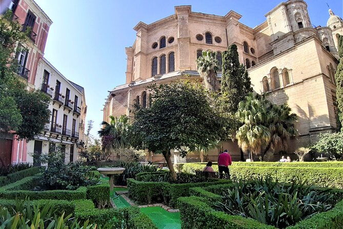 malaga-group-walking-tour