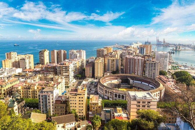 malaga-highlights-exploration-game-and-tour