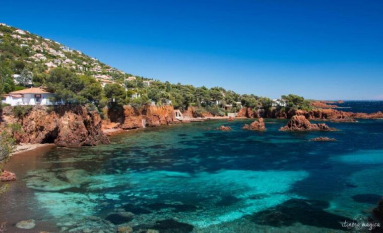 mandelieu-and-the-esterel-mountain-by-boat-without-a-license