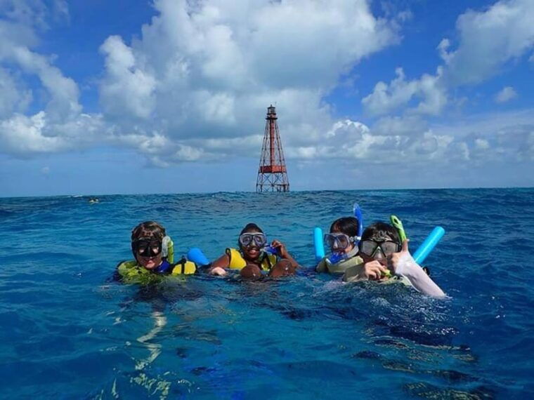 marathon-snorkeling-adventure-by-boat-at-sombrero-reef