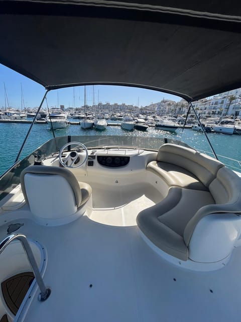 marbella-boat-trip-with-dolphin-watching-and-drinks