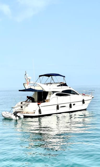 marbella-private-cruise-in-yacht