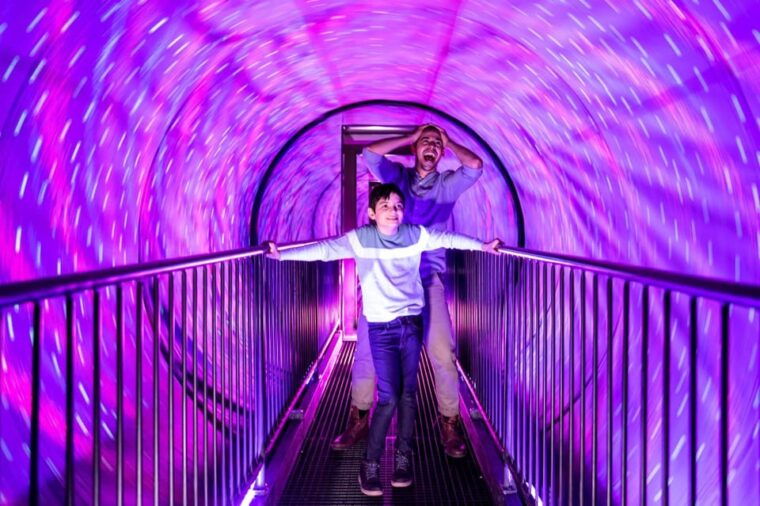 marseille-museum-of-illusion-entry-ticket