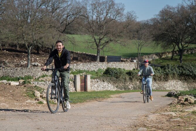 martina-franca-e-bike-tour-visit-a-breeding-and-a-dairy-farm
