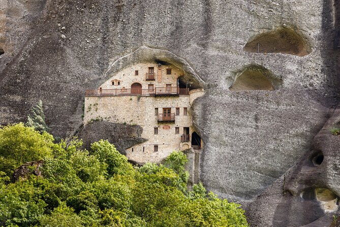 meteora-morning-sightseeing-tour-with-hotel-pick-up