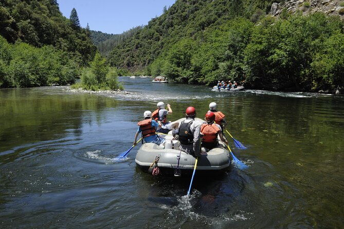 middle-fork-american-river-whitewater-rafting-trip-class-3-4