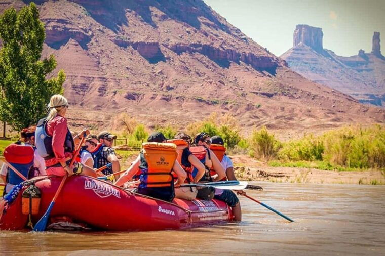 moab-colorado-river-mid-day-rafting-with-bbq-lunch
