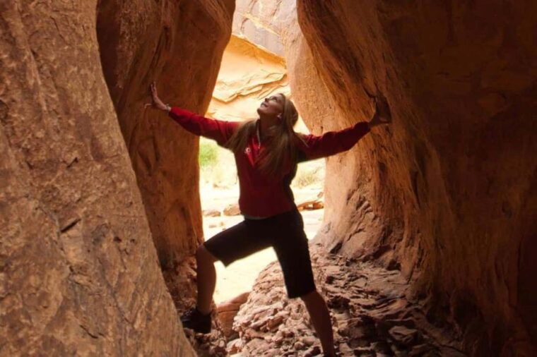 moab-morning-glory-arch-canyoneering-adventure
