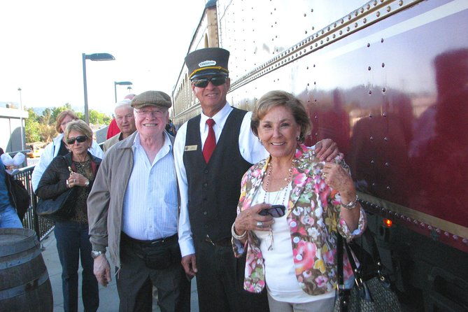 napa-valley-wine-train-tour-glamorous-dining-experience